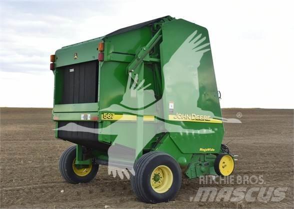 John Deere 567 Presse à balle ronde