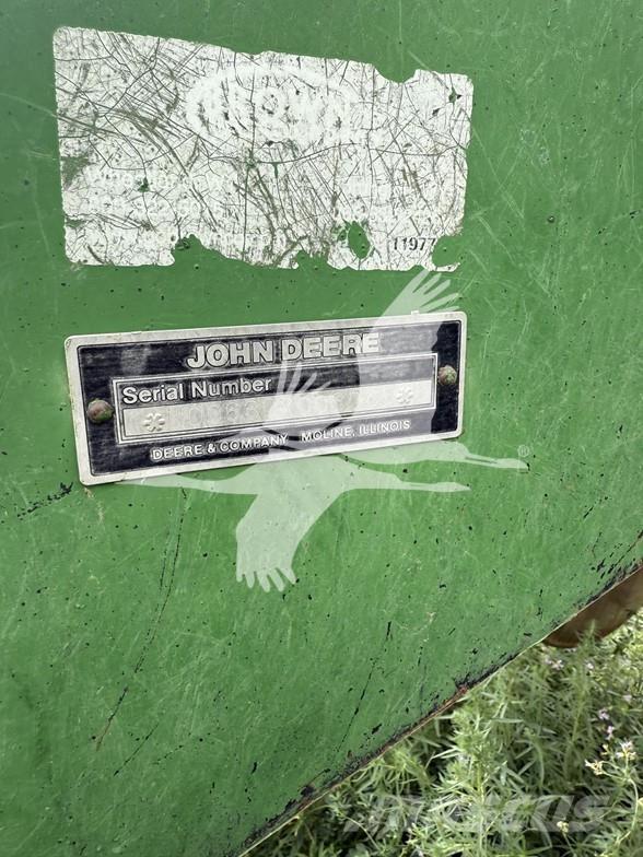 John Deere 630 Crover crop