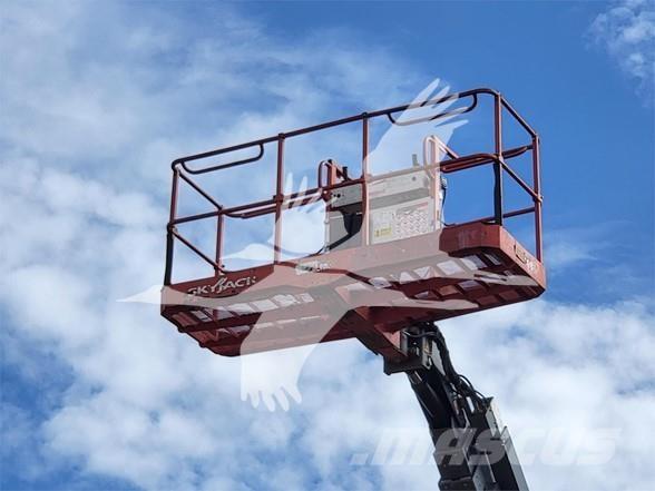 SkyJack SJ82T Nacelles télescopiques