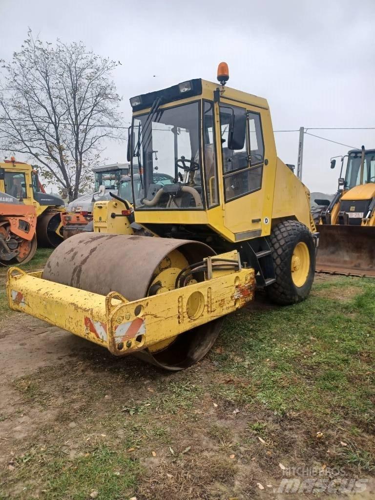Bomag BW 177 D-3 Rouleaux monocylindre