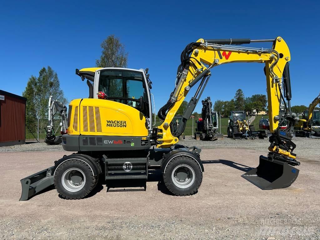 Wacker Neuson EW65 Pelle sur pneus