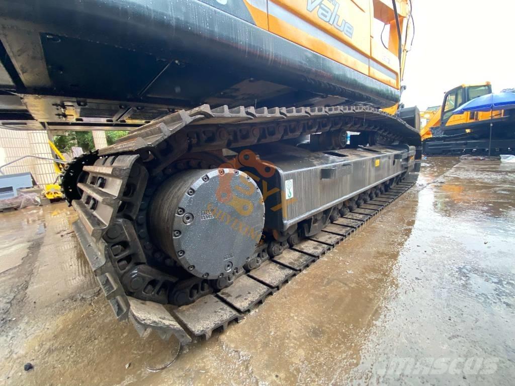 Hyundai Robex 305 LC Pelle sur chenilles