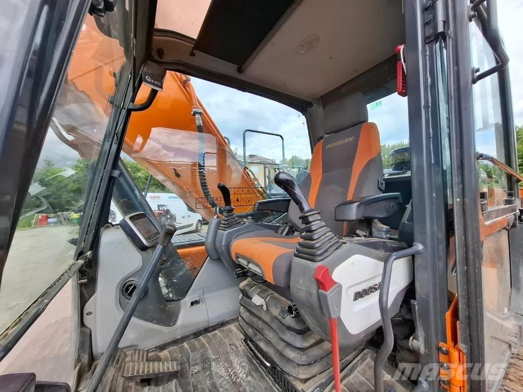 Doosan DX 225 LC-5 Pelle sur chenilles