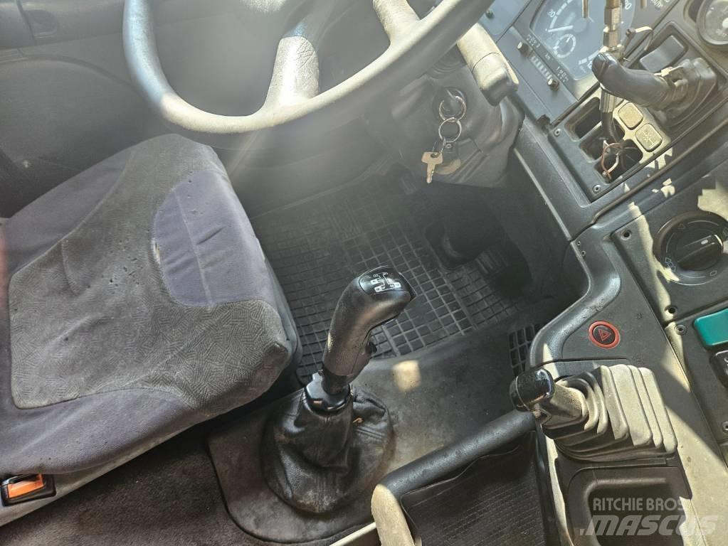 Scania 114-380 Tracteur routier
