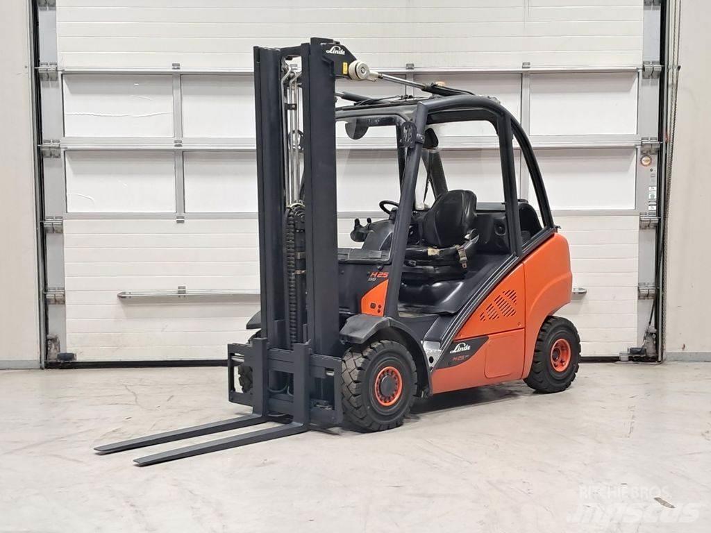 Linde H25T-02 Chariots GPL