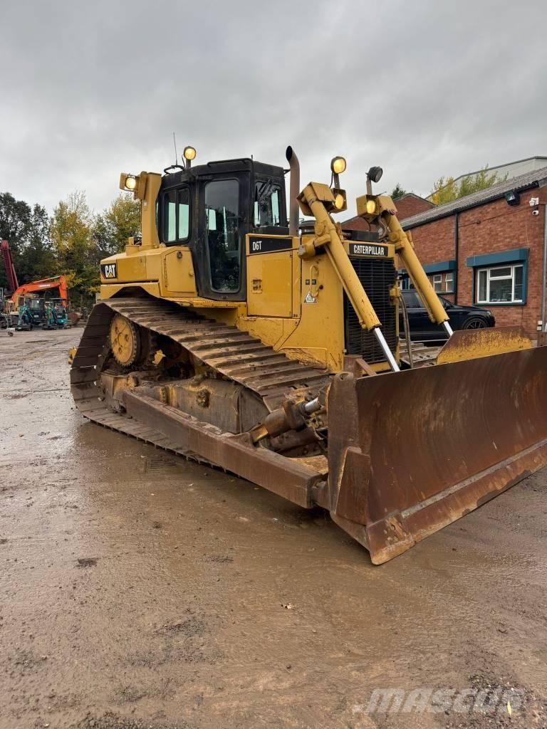 CAT D 6 T LGP Bouteurs sur chenilles