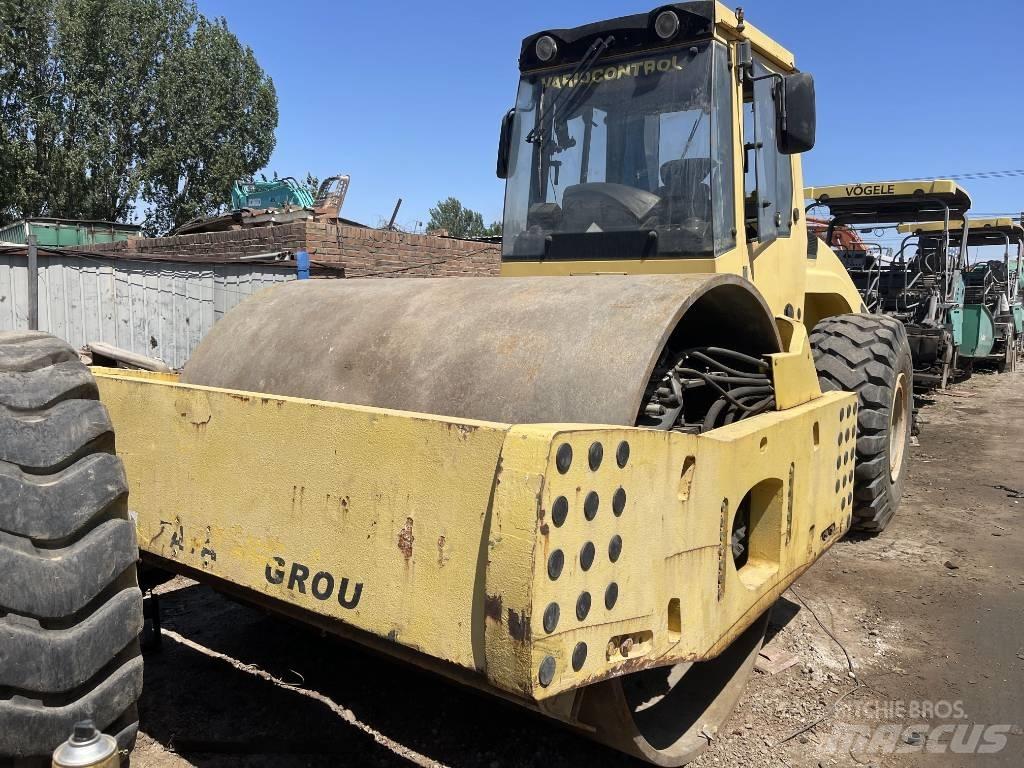 Bomag 226-4 Rouleaux monocylindre