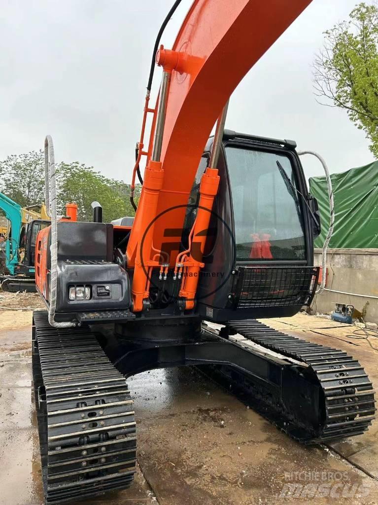 Hitachi ZX 120-6 Mini pelle 7t-12t