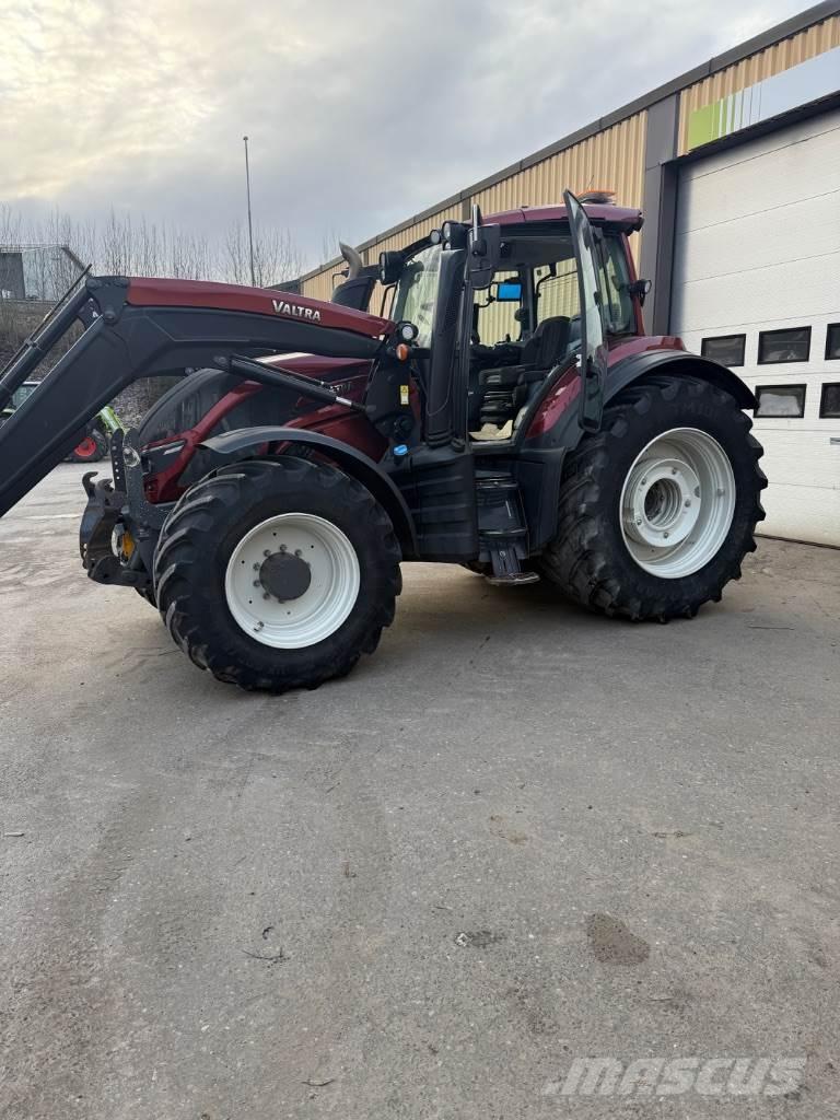 Valtra T234 Tracteur