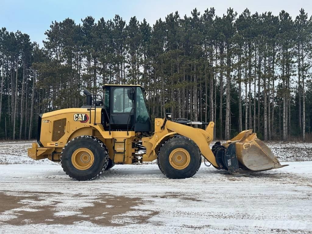 CAT 950 Chargeuse sur pneus