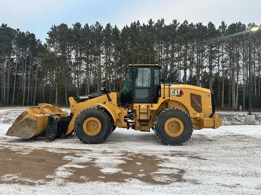 CAT 950 Chargeuse sur pneus