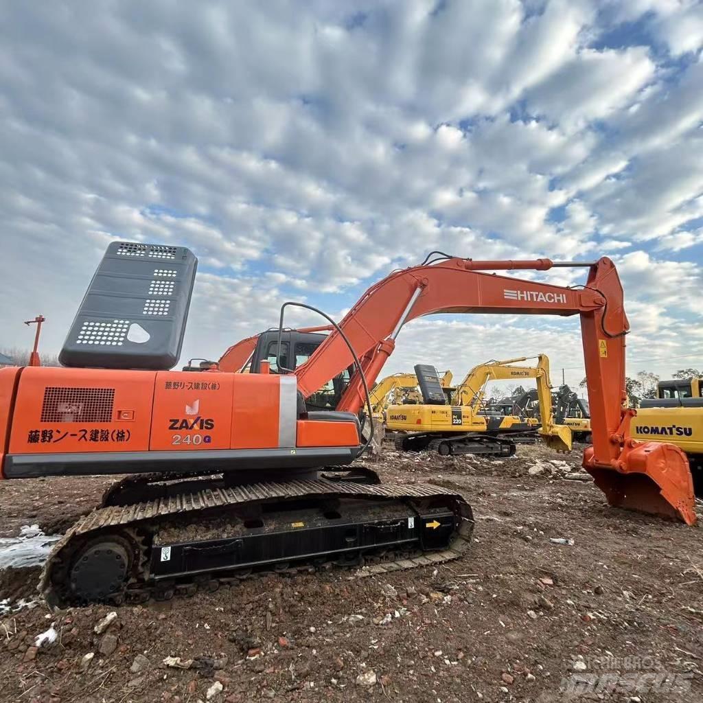 Hitachi ZX 240 Pelle sur chenilles