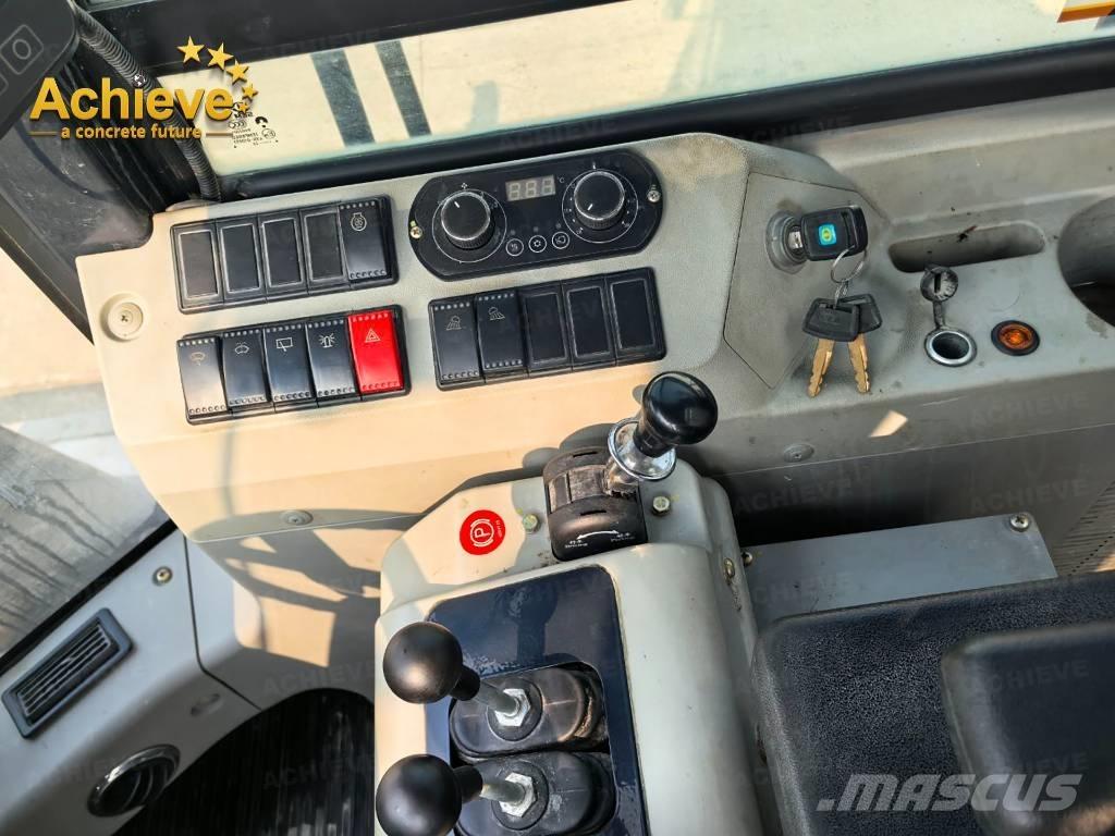 SEM 665f Chargeuse sur pneus