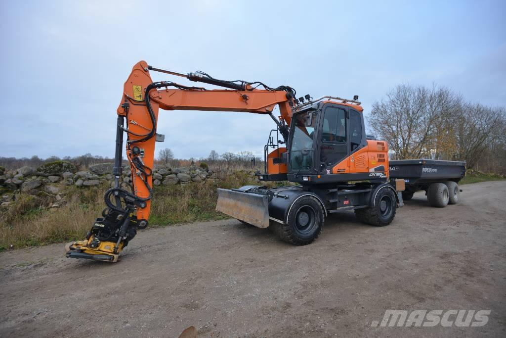 Doosan DX 165 W-5 Pelle sur pneus