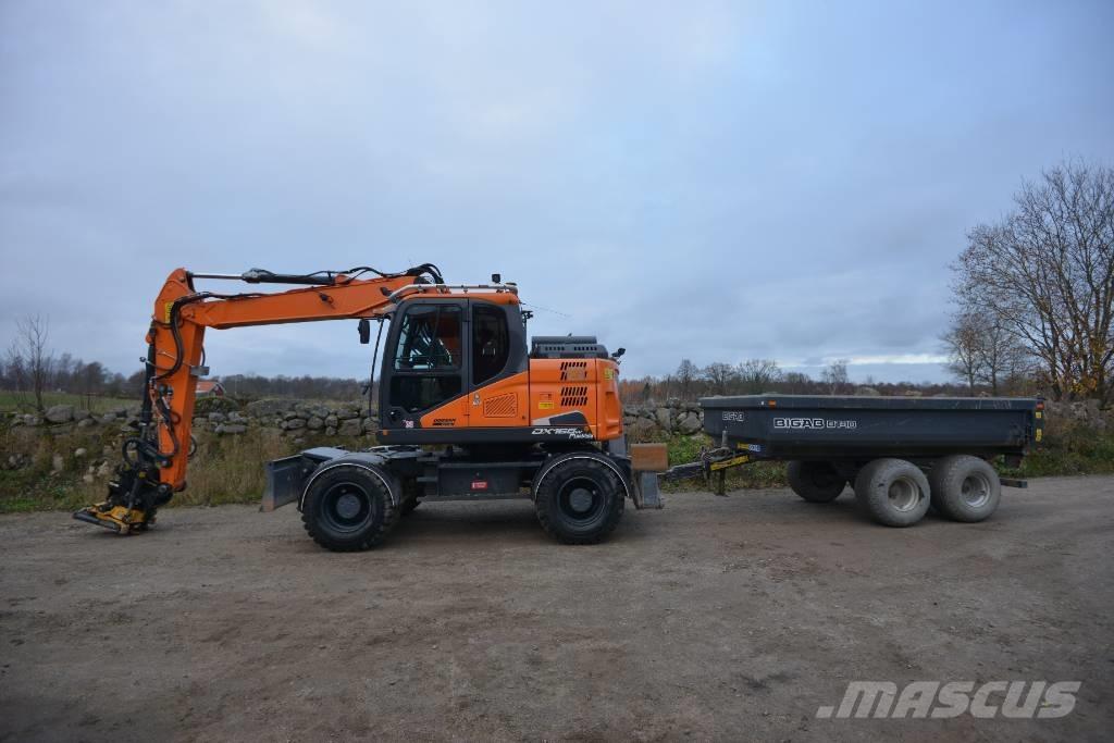 Doosan DX 165 W-5 Pelle sur pneus