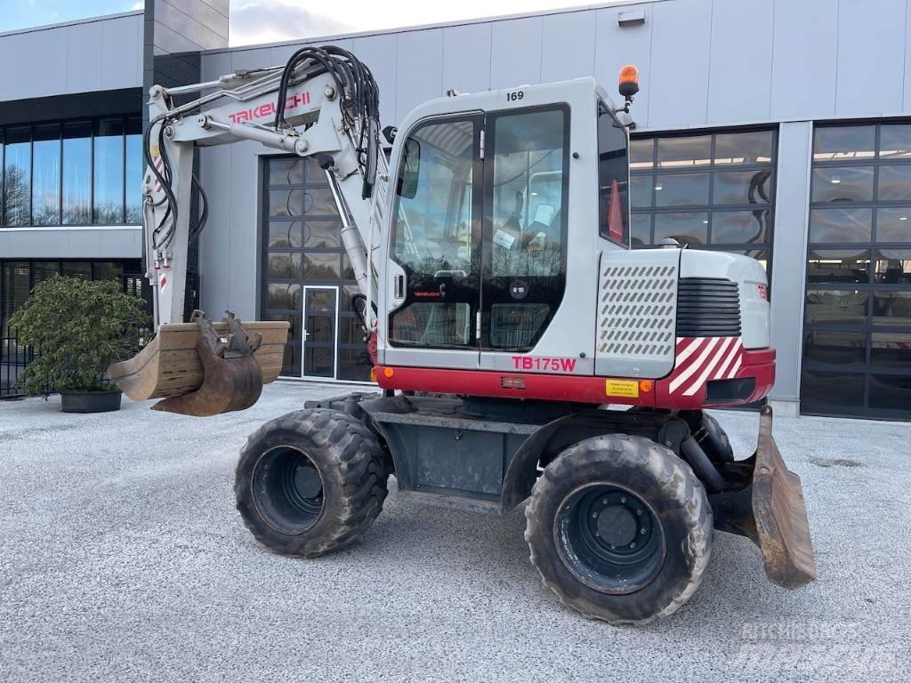 Takeuchi TB175W Mini pelle 7t-12t