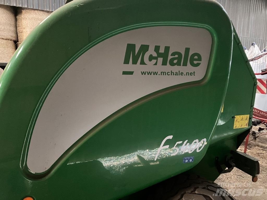 McHale F5400 Presse à balle ronde