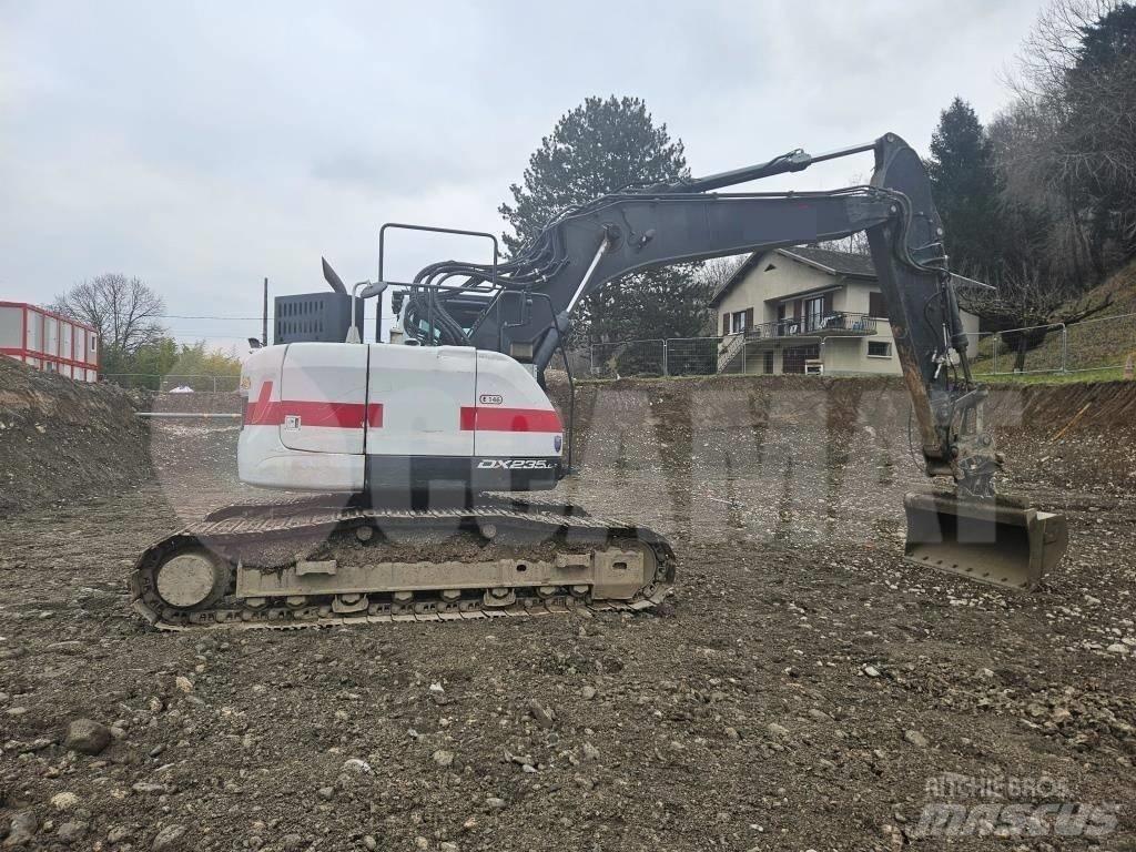 Doosan DX 235 LCR Pelle sur chenilles
