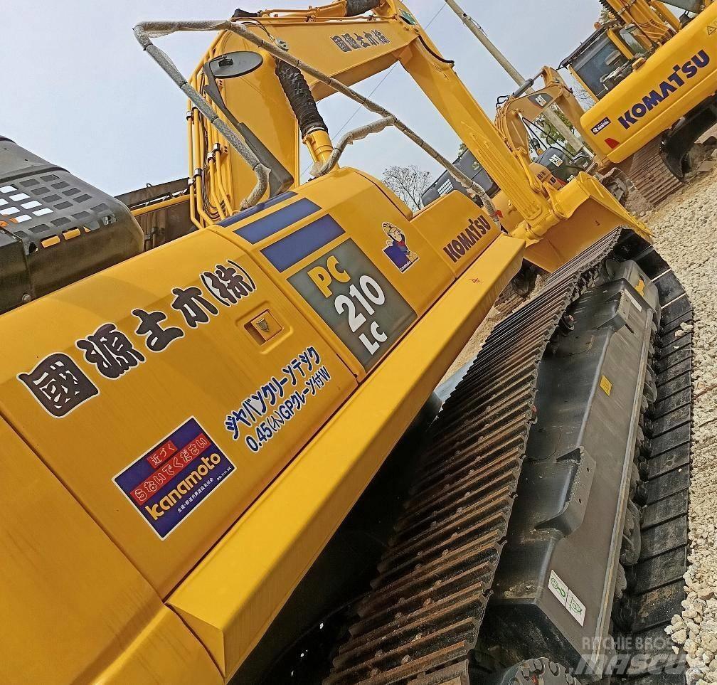 Komatsu PC 210 Pelle sur chenilles
