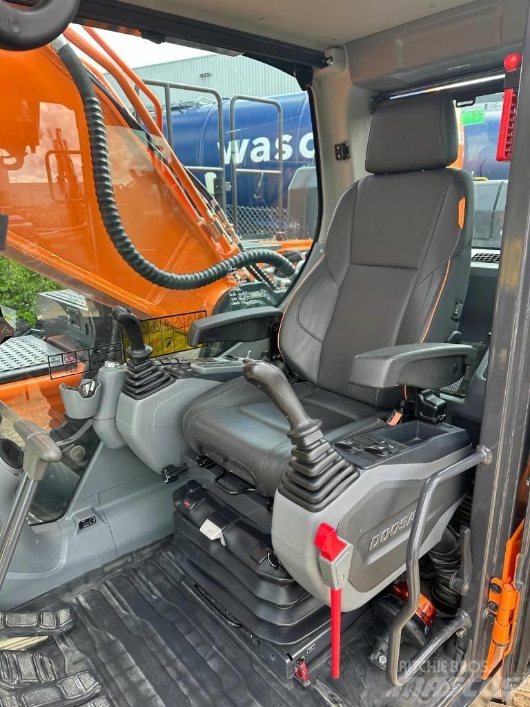 Doosan DX 350 NLC-7 Pelle sur chenilles