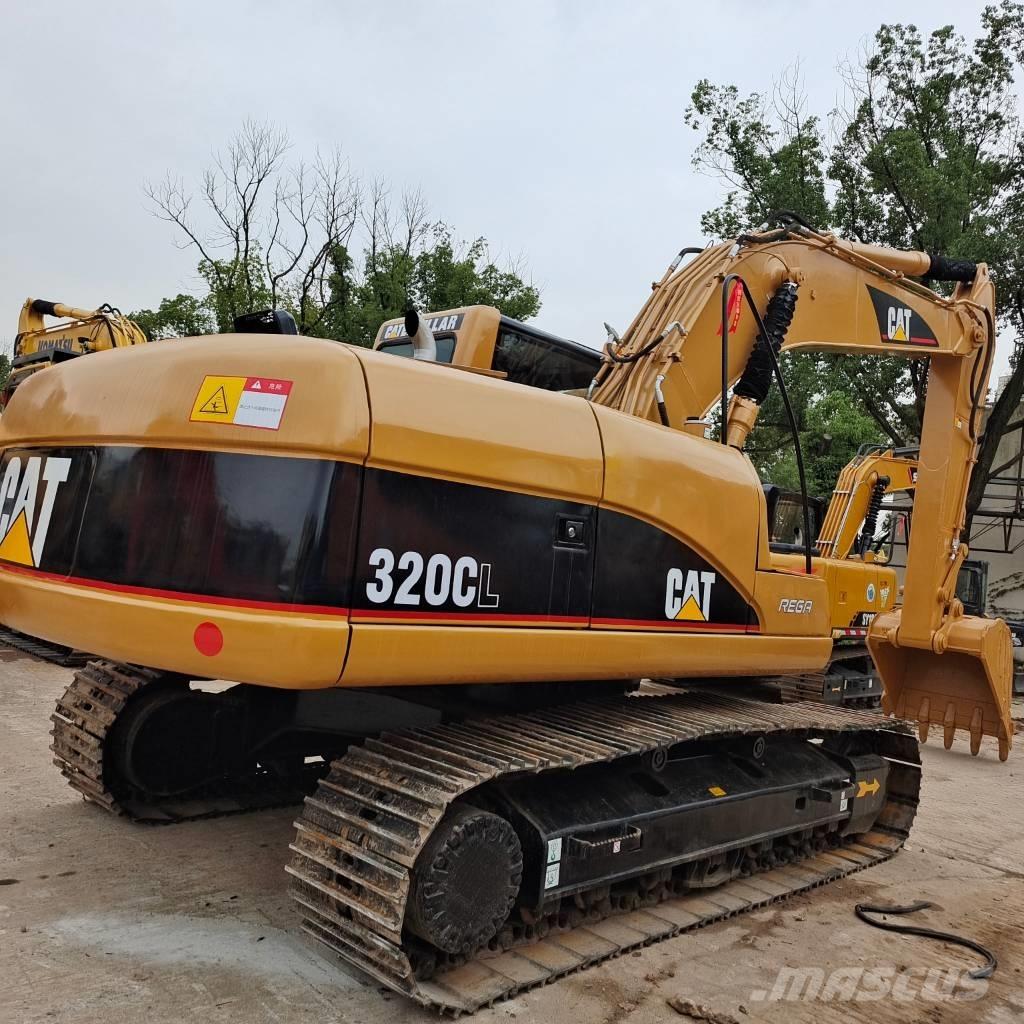 CAT 320 C L Pelle sur chenilles
