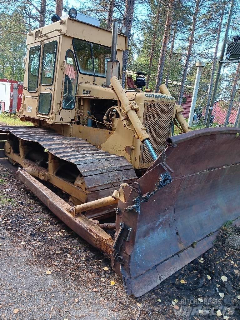 CAT D 5 B LGP Bouteurs sur chenilles