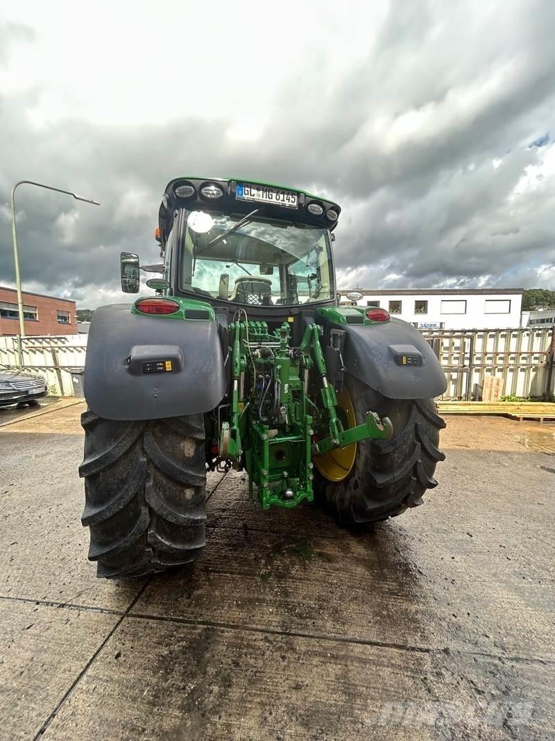 John Deere 6145R Tracteur