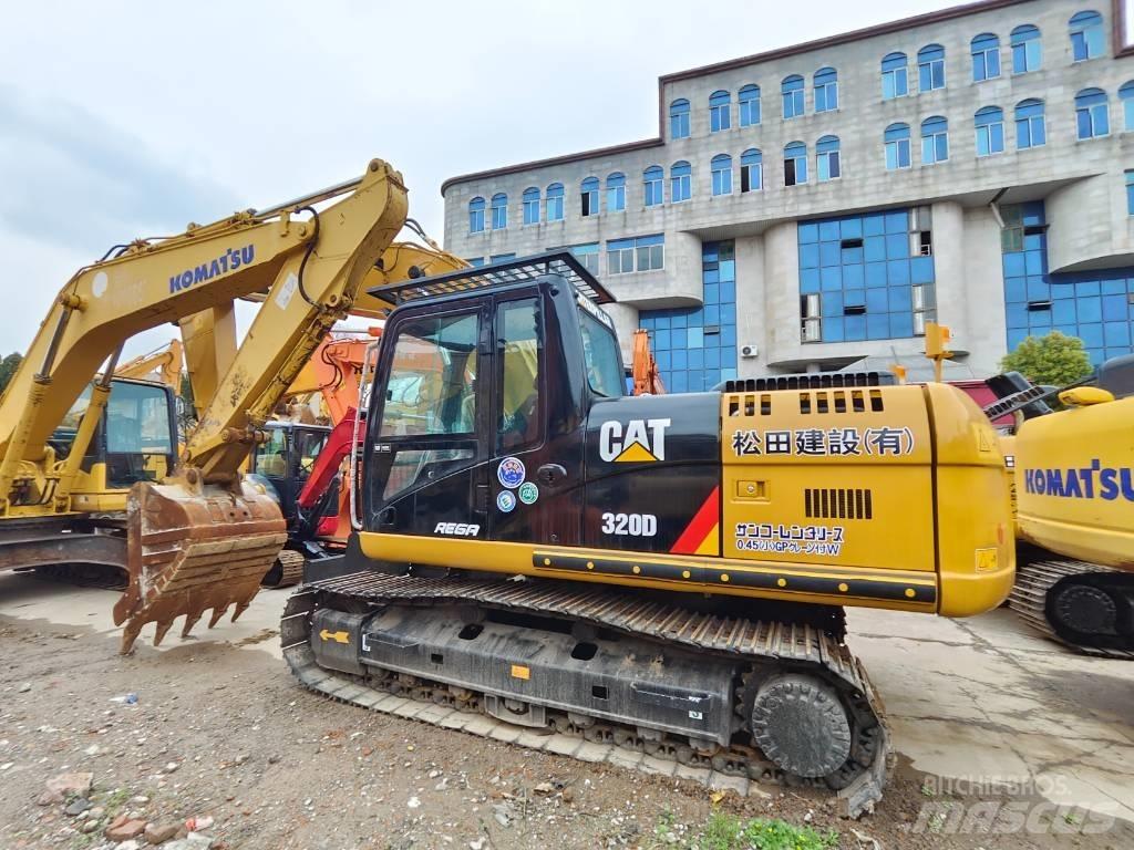 CAT 320 D Pelle sur chenilles