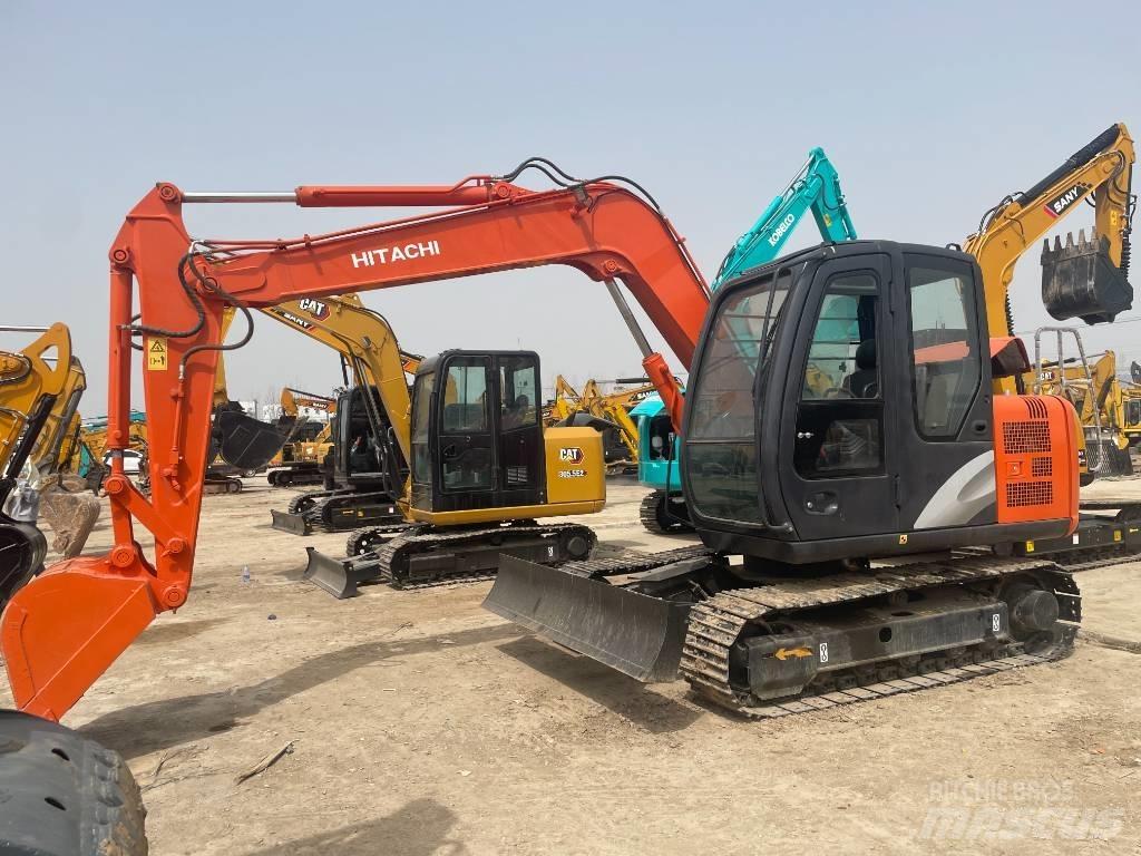 Hitachi ZX 70 Pelle sur chenilles