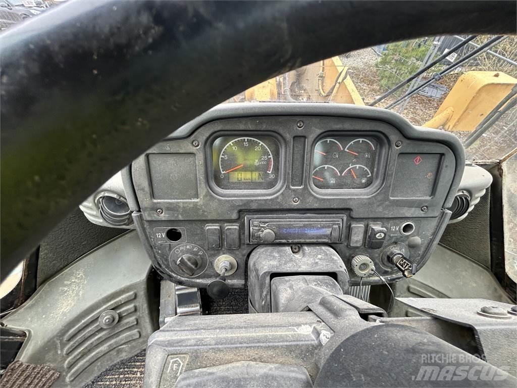 CAT 962H Chargeuse sur pneus