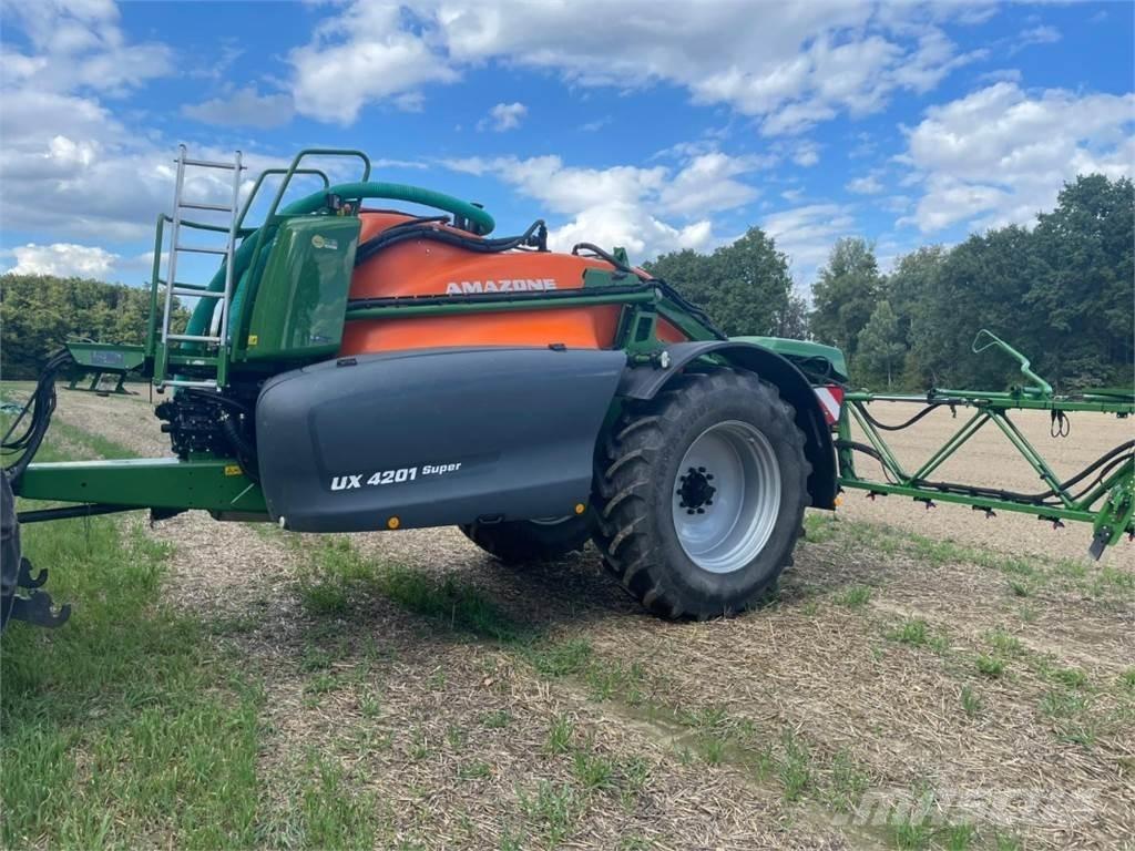 Amazone UX 4201 Pulvérisateurs traînés