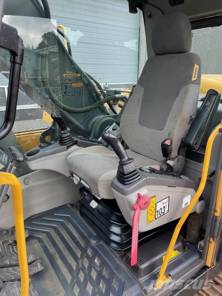 Volvo EC240C Pelle sur chenilles
