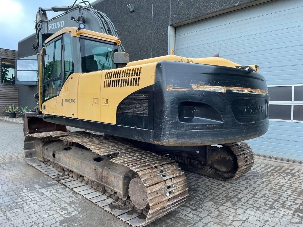 Volvo EC240C Pelle sur chenilles