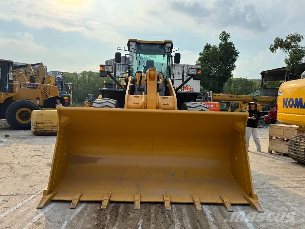 SDLG 958F Chargeuse sur pneus