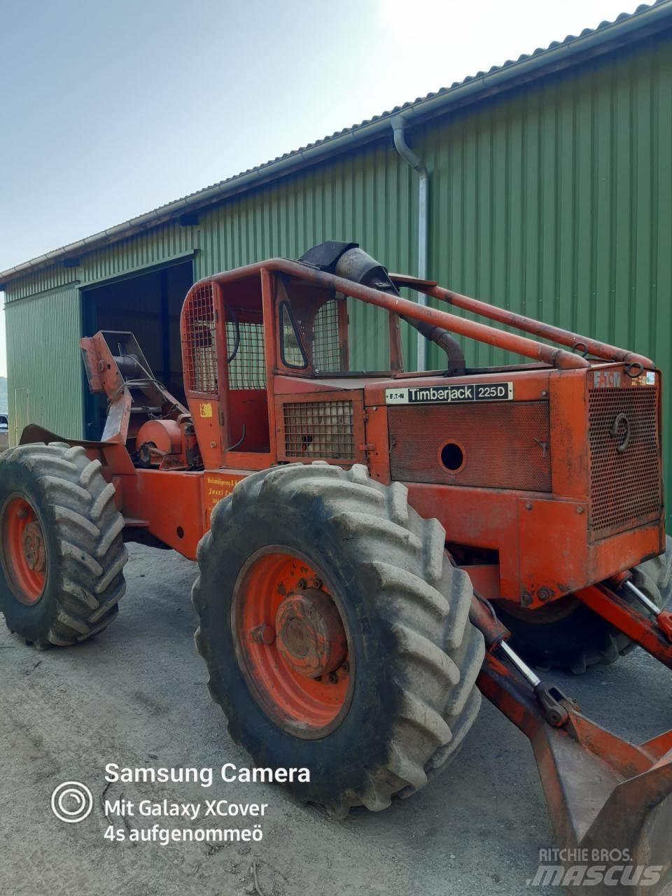 Timberjack 225 D Débusqueur