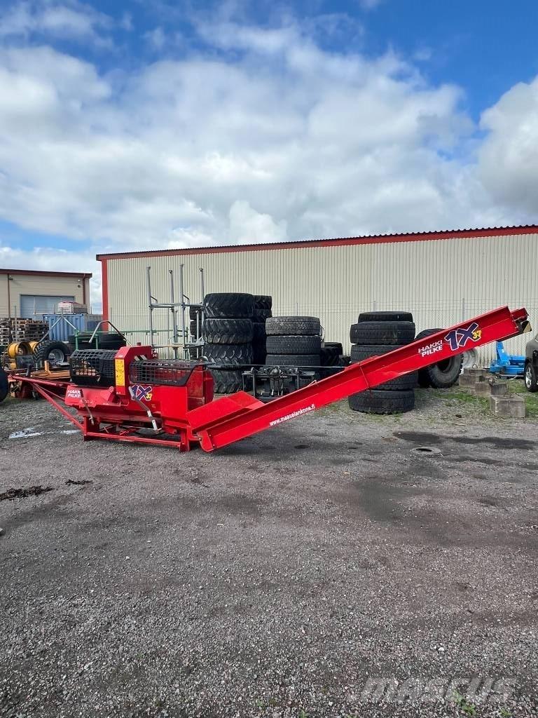 Hakki Pilke 1X37 Fendeuse, Scie