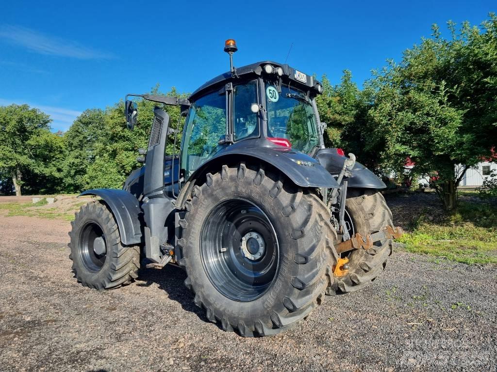 Valtra T175D Tracteur