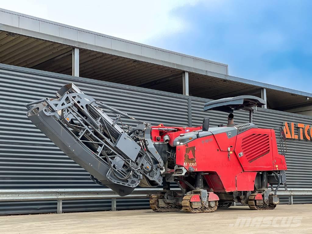 Wirtgen W 100 CFI Fraiseuse à froid