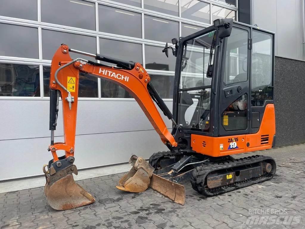 Hitachi ZX19-6 Mini pelle < 7t