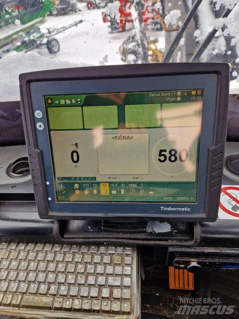 John Deere 1270E Abatteuse