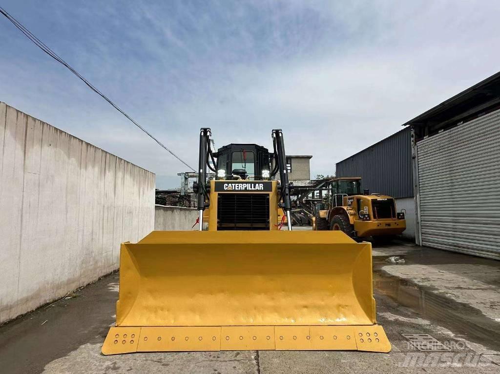 CAT D 6 R Bouteurs sur chenilles