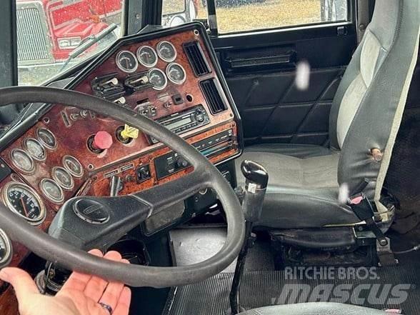Freightliner FLD120 Tracteur routier