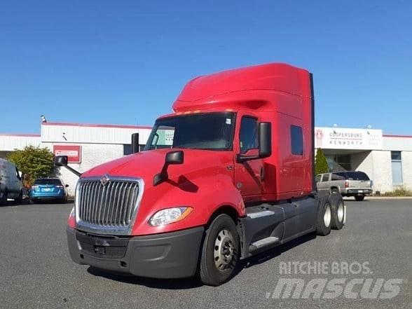 International LT Tracteur routier
