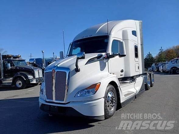 Kenworth T680 Tracteur routier