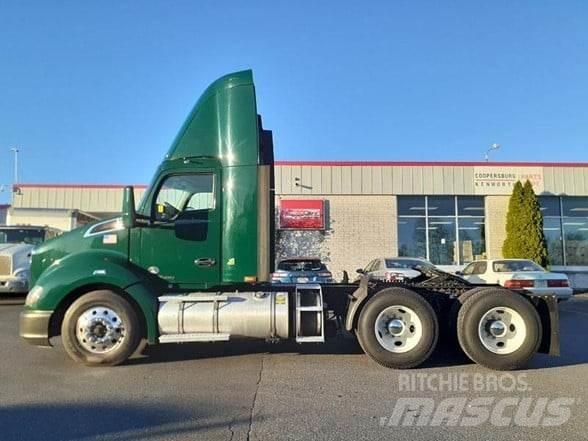 Kenworth T680 Tracteur routier