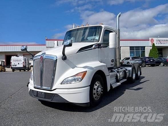 Kenworth T680 Tracteur routier
