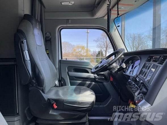 Kenworth T680 Tracteur routier