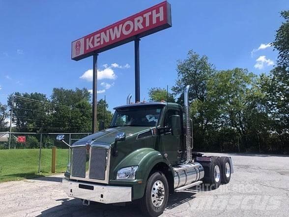 Kenworth T880 Tracteur routier