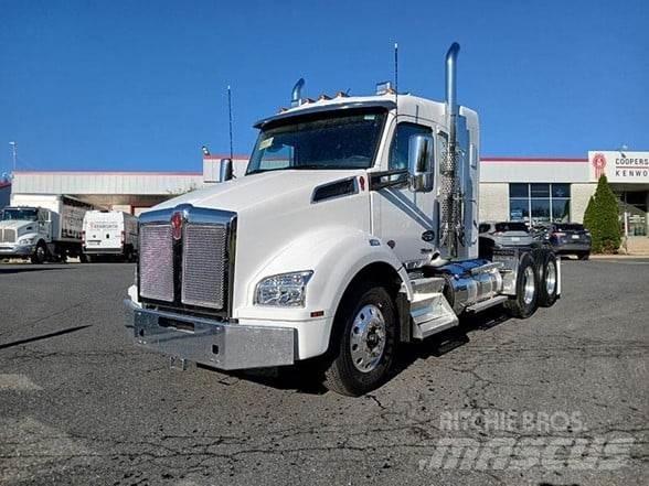 Kenworth T880 Tracteur routier
