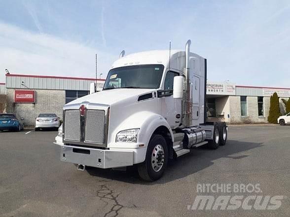 Kenworth T880 Tracteur routier